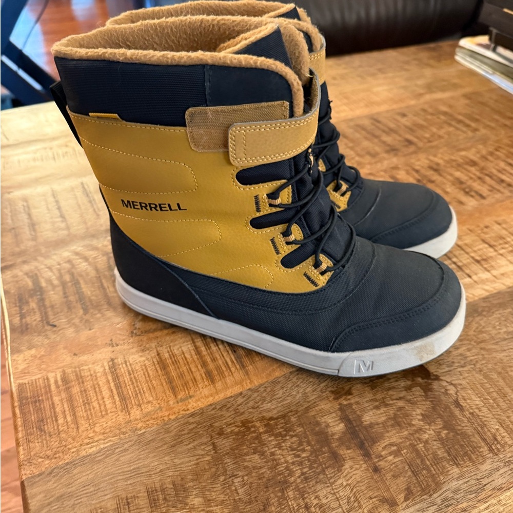 Merrell Black and Tan Kids Snow Boots